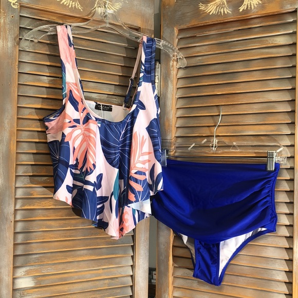 Feel Qual Swimsuit - Picture 4 of 4